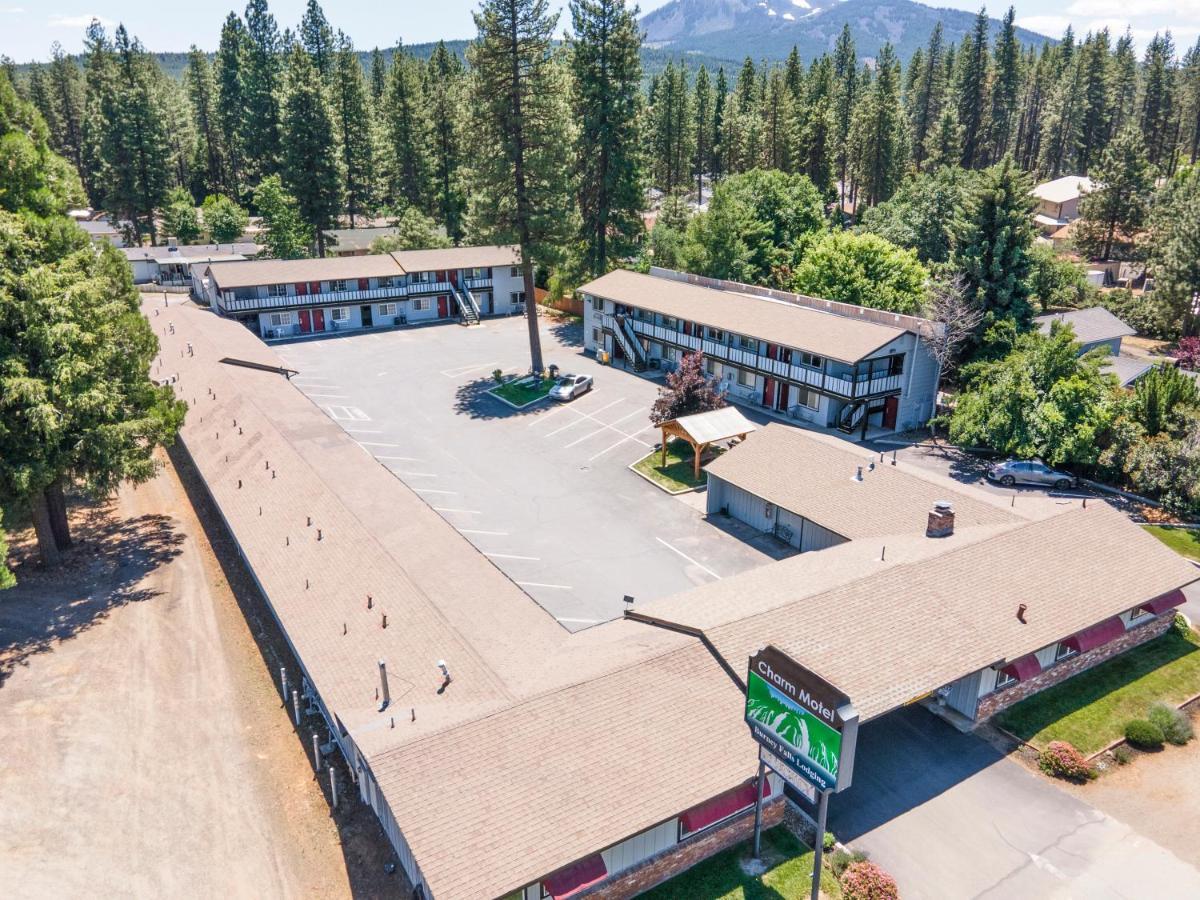 Charm Motel & Suites Burney Exterior photo